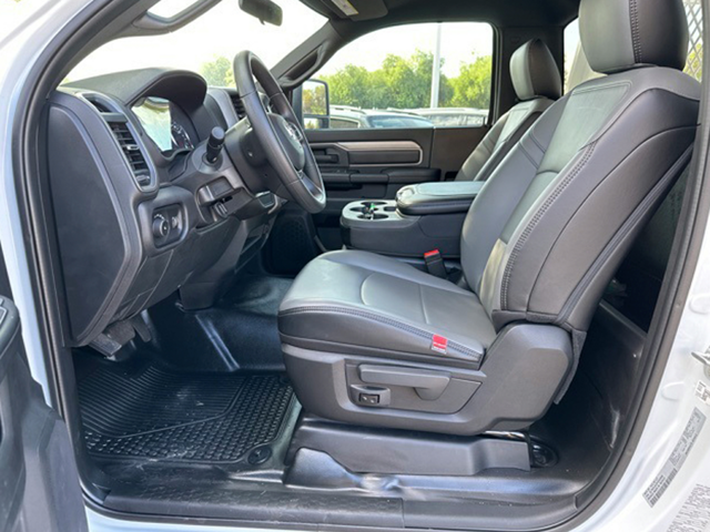 2025 RAM Chassis Cab Seats Lafayette, LA