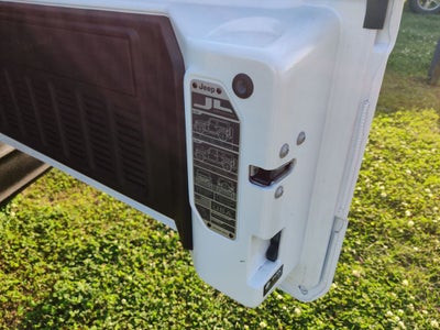 2023 Jeep Wrangler Base