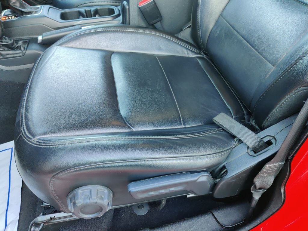 2022 Jeep Wrangler Unlimited Sahara Altitude