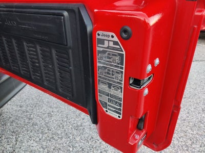 2022 Jeep Wrangler Unlimited Sahara Altitude