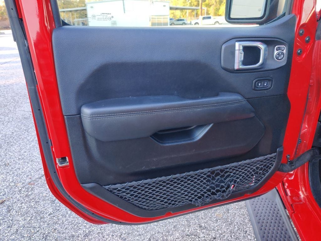 2022 Jeep Wrangler Unlimited Sahara Altitude