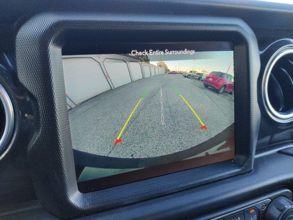 2022 Jeep Wrangler Unlimited Sahara Altitude