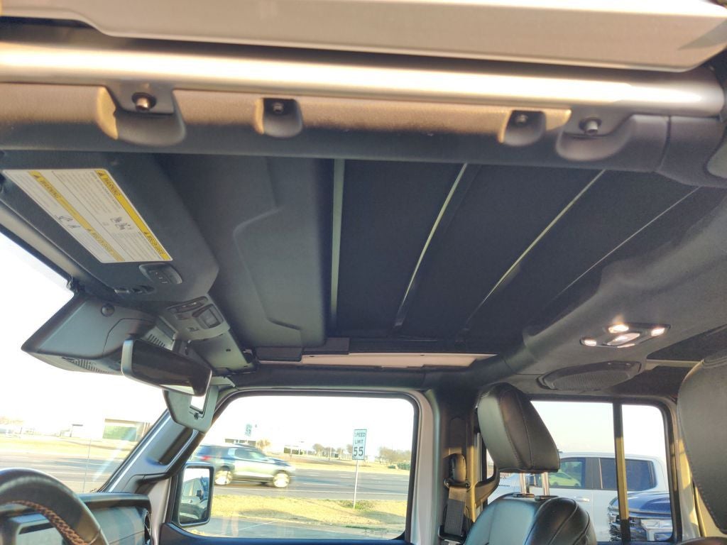 2022 Jeep Wrangler Unlimited Sahara High Altitude 4xe