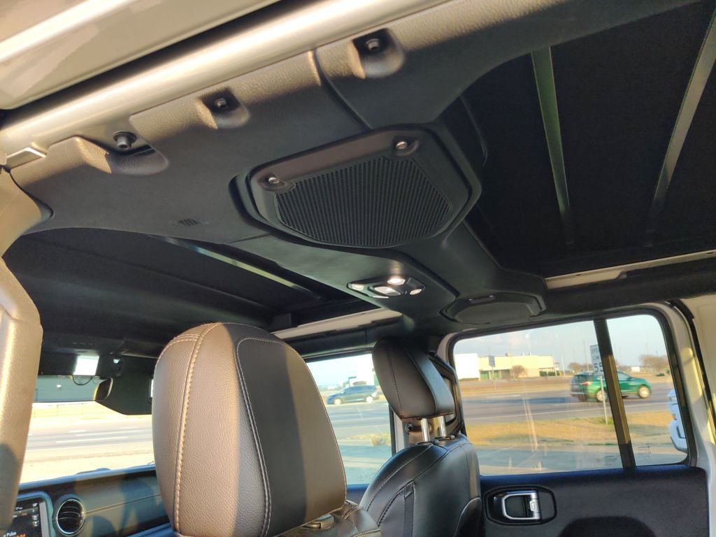 2022 Jeep Wrangler Unlimited Sahara High Altitude 4xe