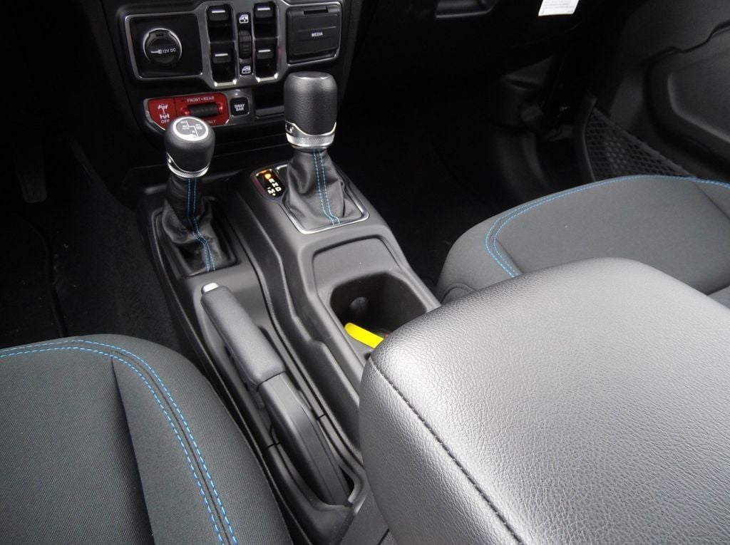 2023 Jeep Wrangler Base