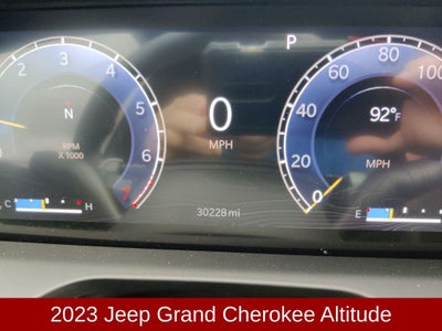 2023 Jeep Grand Cherokee Altitude
