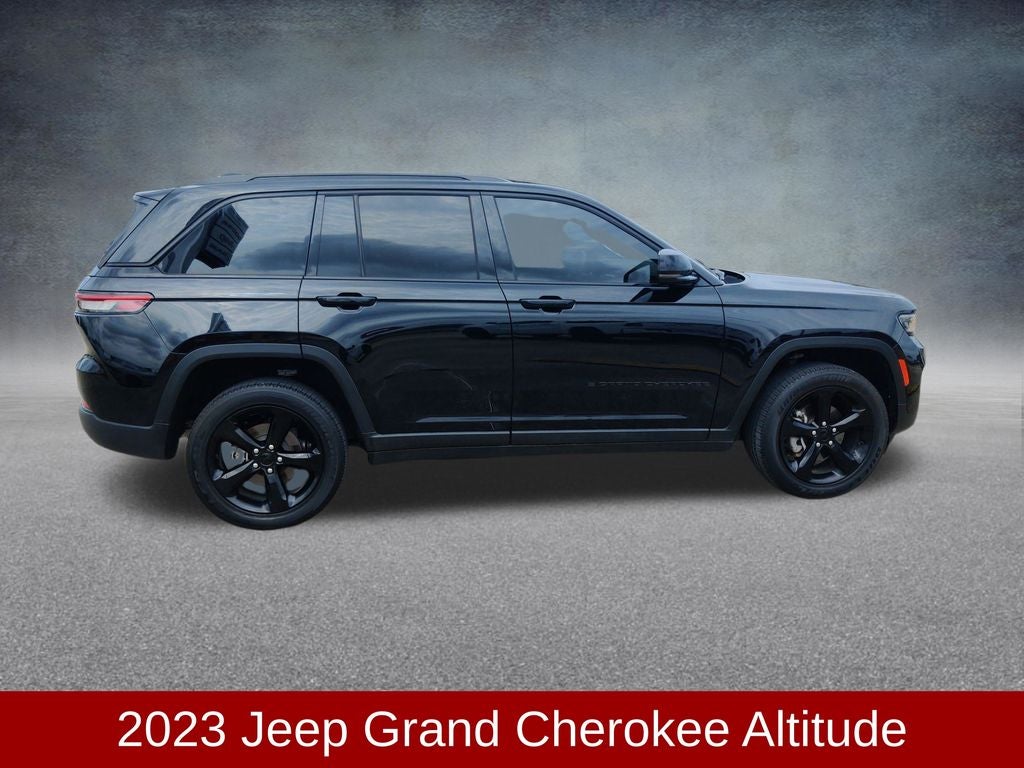 2023 Jeep Grand Cherokee Altitude