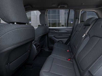 2027 Jeep Grand Cherokee Laredo