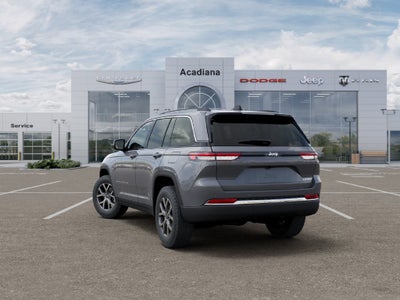 2027 Jeep Grand Cherokee Laredo