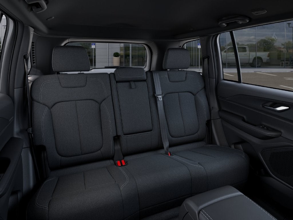 2027 Jeep Grand Cherokee Laredo
