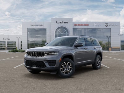 2027 Jeep Grand Cherokee Laredo