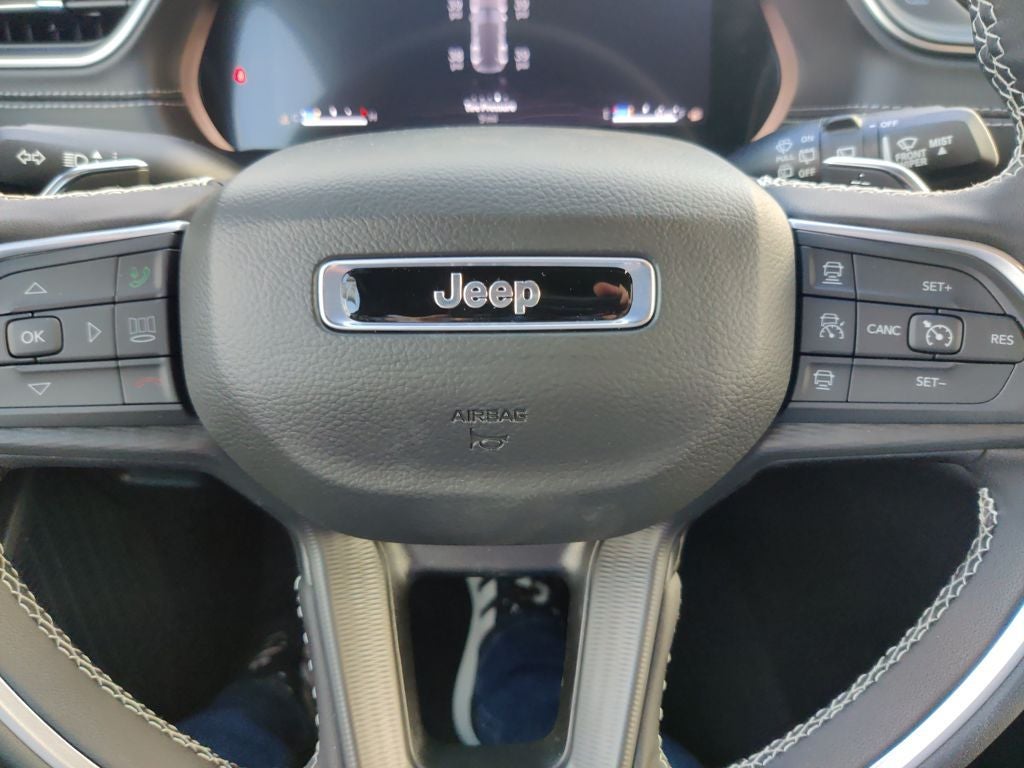 2025 Jeep Grand Cherokee Laredo X