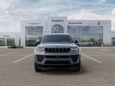 2027 Jeep Grand Cherokee Laredo Altitude