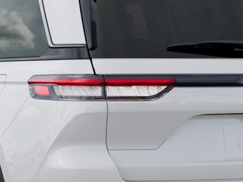 2027 Jeep Grand Cherokee Altitude