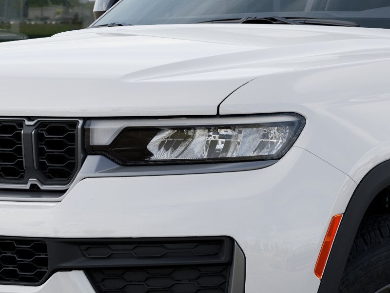 2027 Jeep Grand Cherokee Altitude