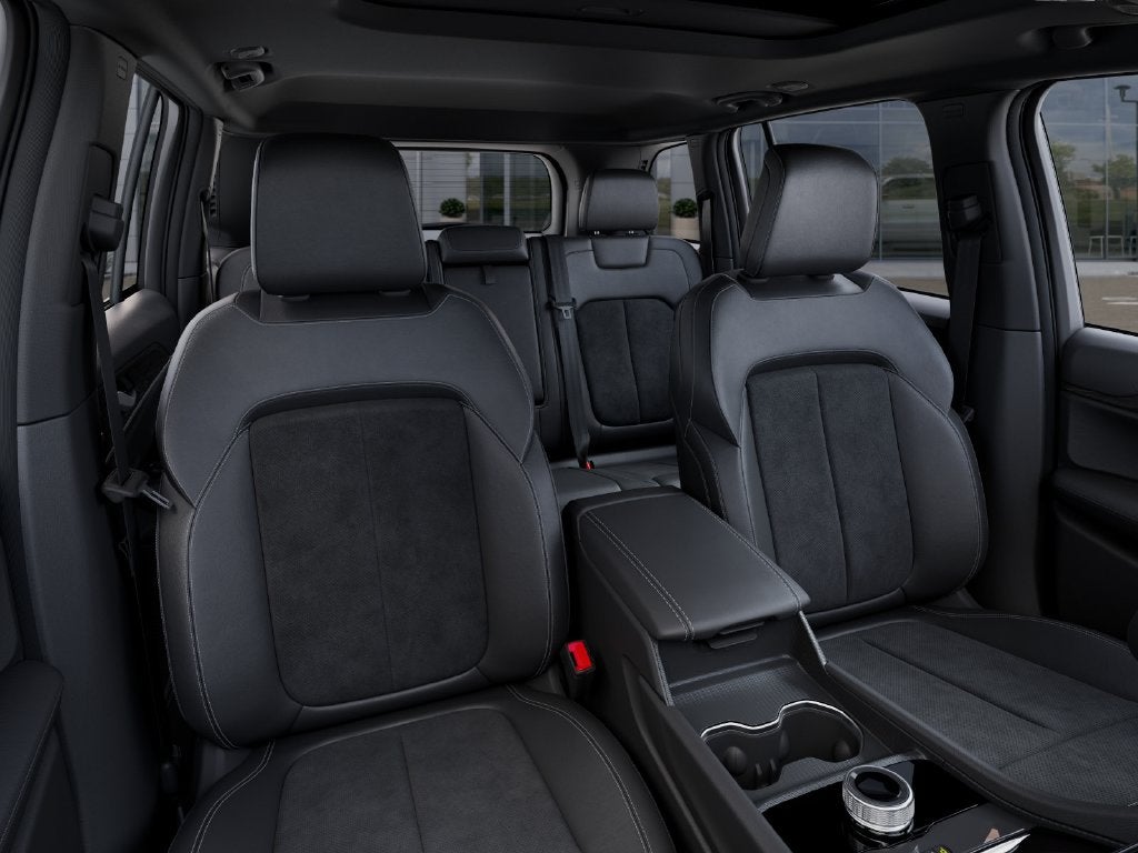 2027 Jeep Grand Cherokee Laredo Altitude