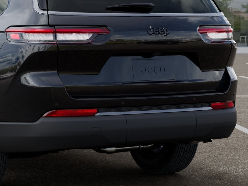2027 Jeep Grand Cherokee L Laredo Altitude