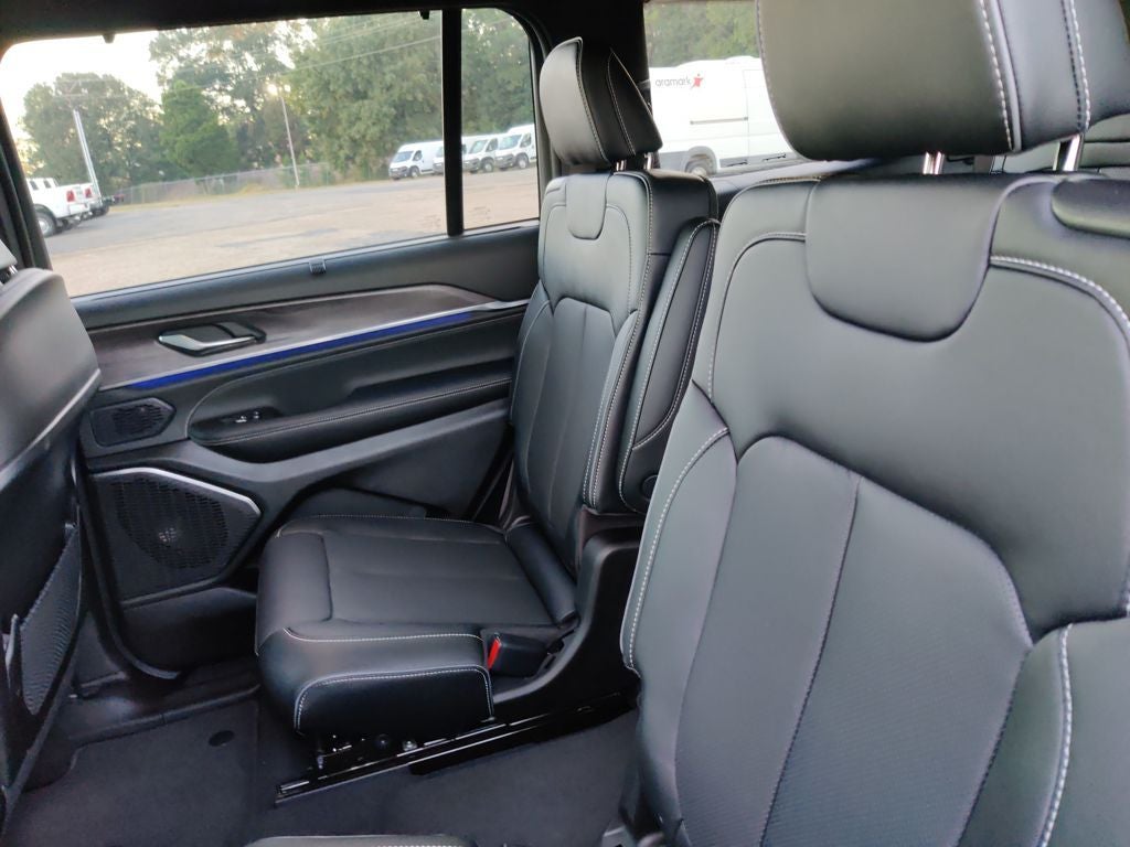 2025 Jeep Grand Cherokee L Overland