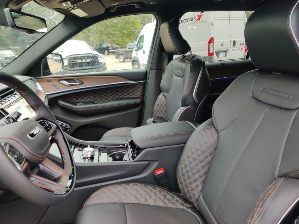 2025 Jeep Grand Cherokee L Summit