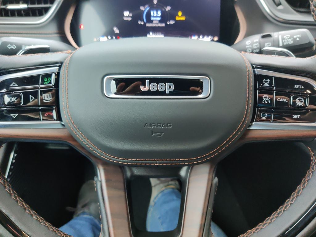 2025 Jeep Grand Cherokee L Summit