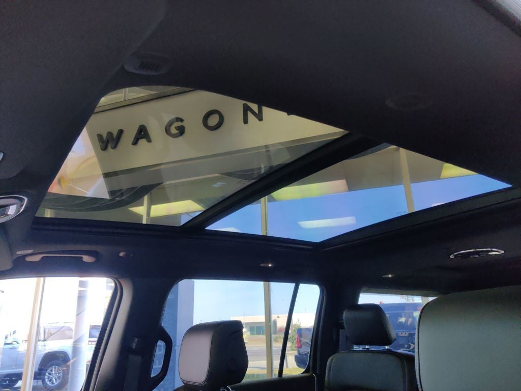 2026 Jeep Grand Wagoneer Base