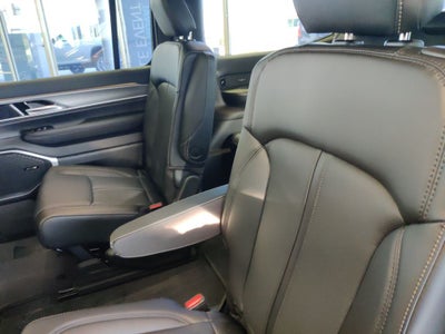 2026 Jeep Grand Wagoneer Base