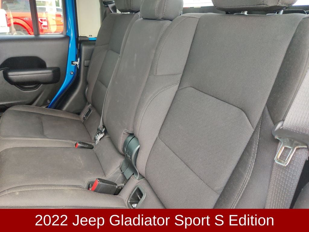 2022 Jeep Gladiator Sport
