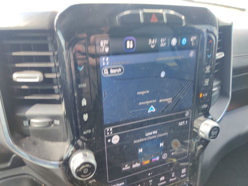 2024 RAM 1500 Laramie