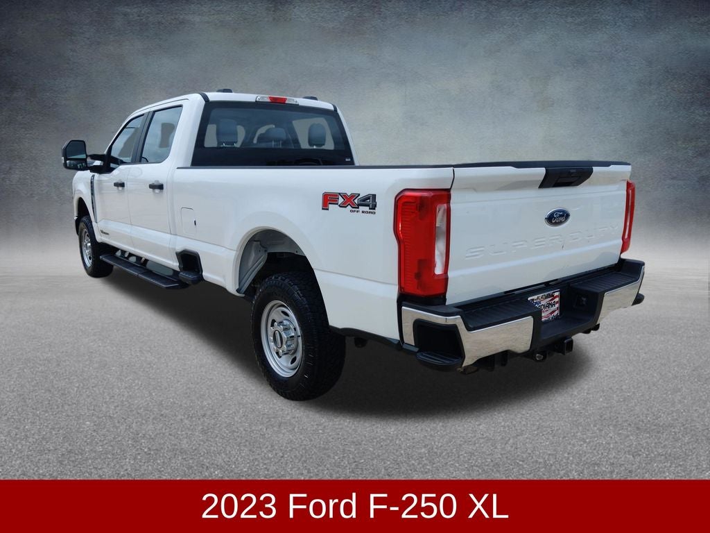 2023 Ford Super Duty F-250 Pickup XL