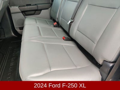 2024 Ford Super Duty F-250 Pickup XL