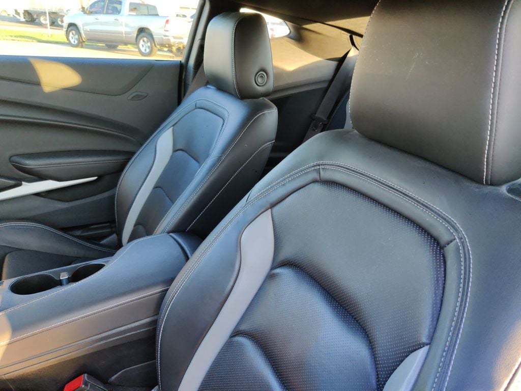 2023 Chevrolet Camaro 2LT 2LT