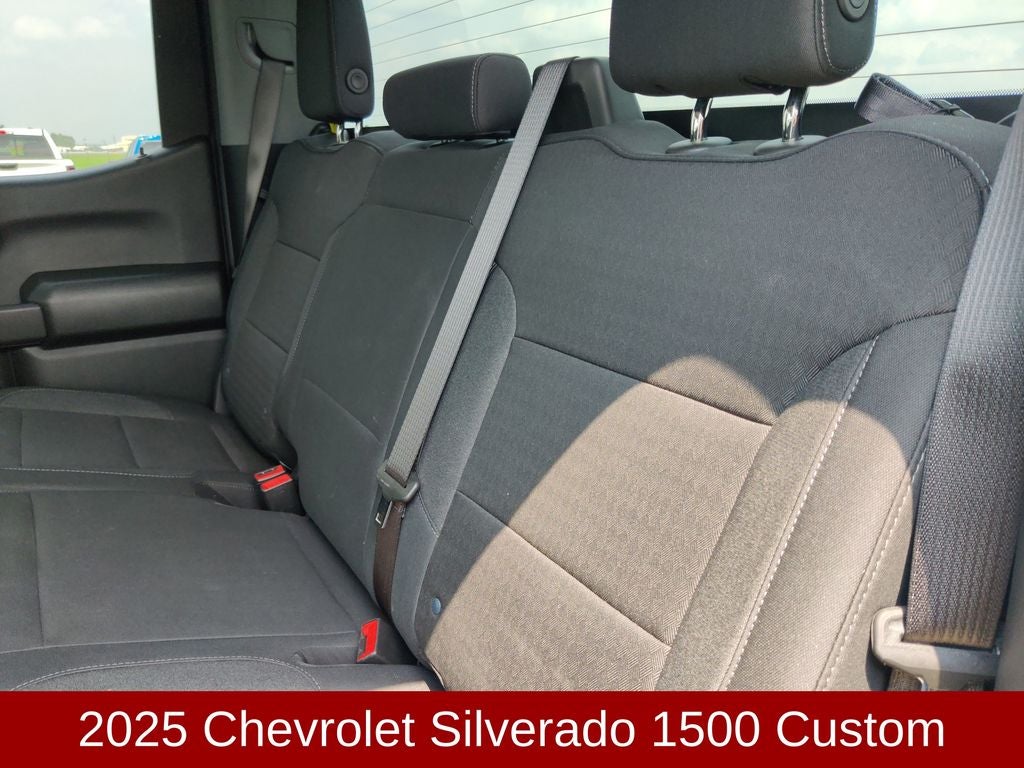 2025 Chevrolet Silverado 1500 Custom