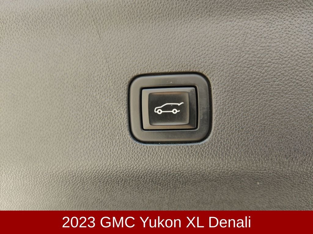 2023 GMC Yukon Denali Denali
