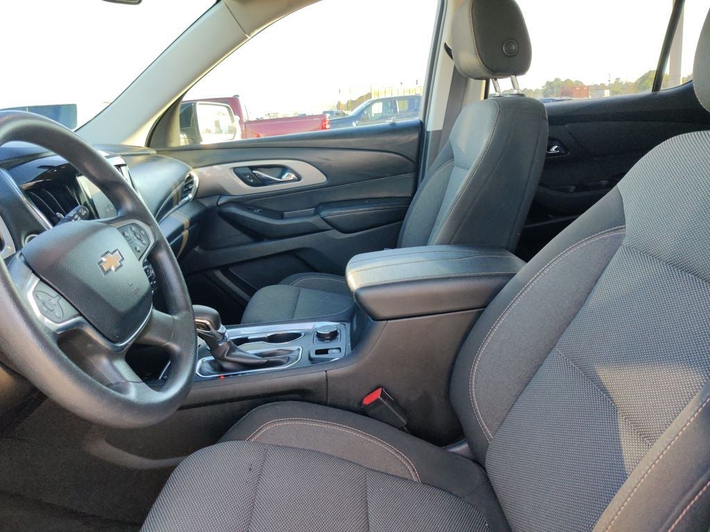 2021 Chevrolet Traverse LS