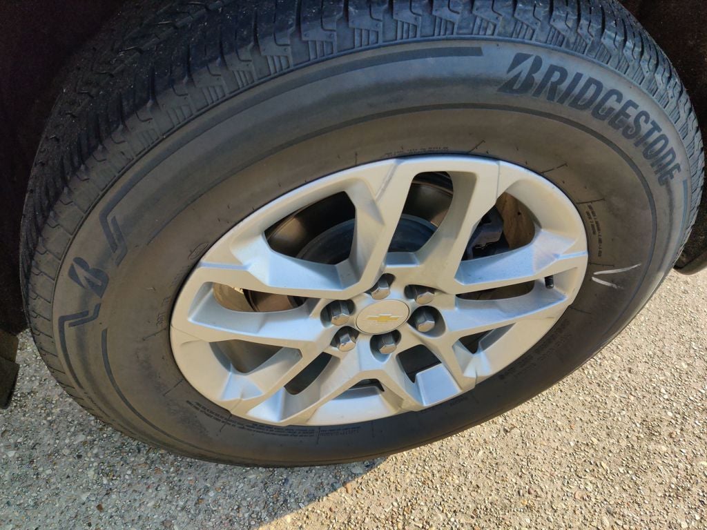 2021 Chevrolet Traverse LS