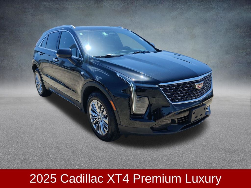 2025 Cadillac XT4 Premium Luxury