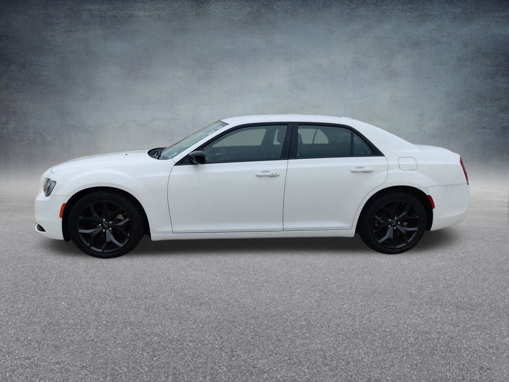 2023 Chrysler 300 Touring