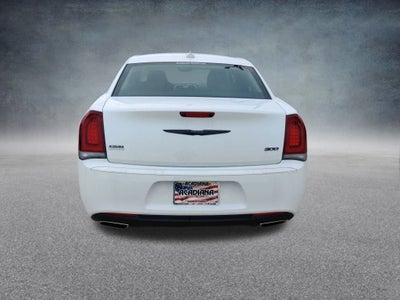 2023 Chrysler 300 Touring