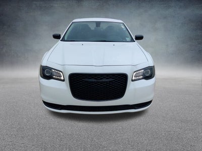 2023 Chrysler 300 Touring