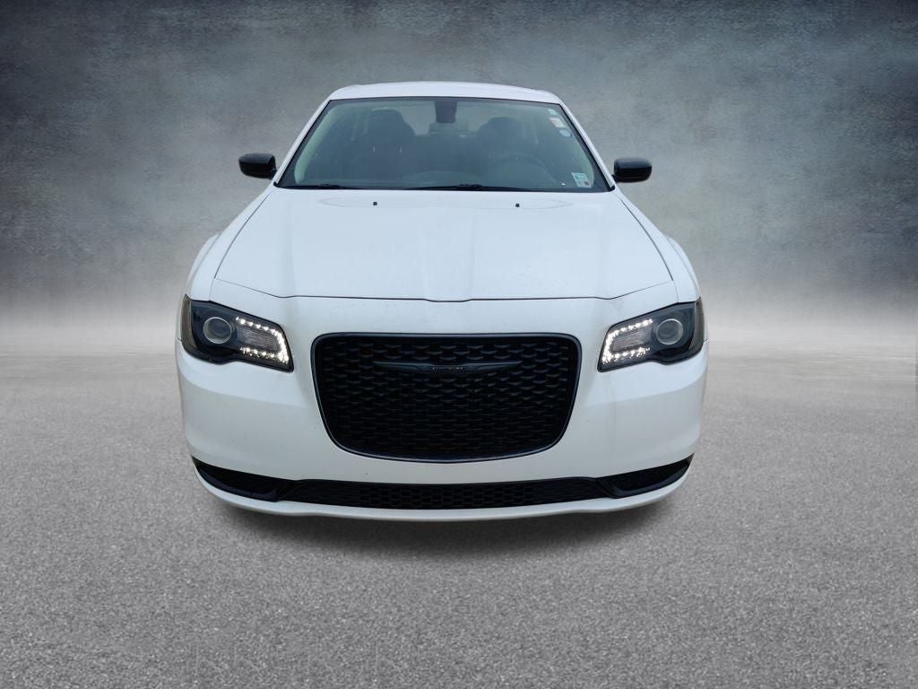 2023 Chrysler 300 Touring