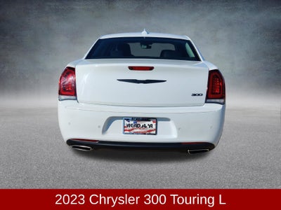 2023 Chrysler 300 Touring