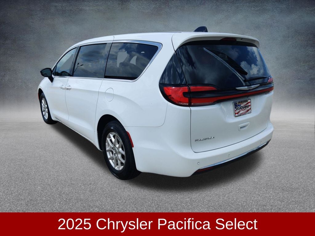 2025 Chrysler Pacifica Select