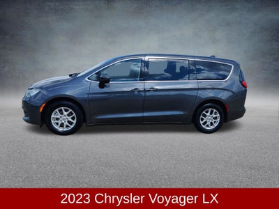 2023 Chrysler Voyager LX