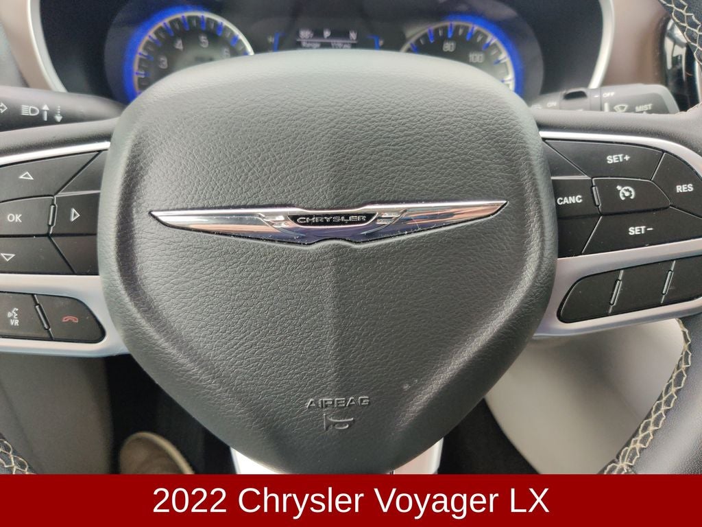 2022 Chrysler Voyager LX