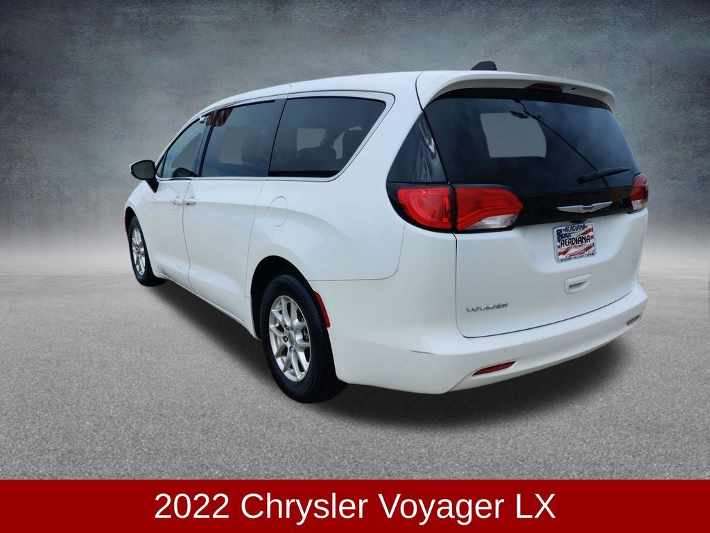 2022 Chrysler Voyager LX
