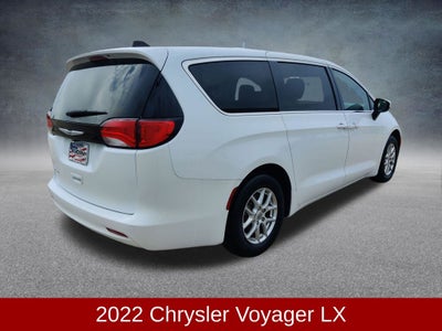 2022 Chrysler Voyager LX