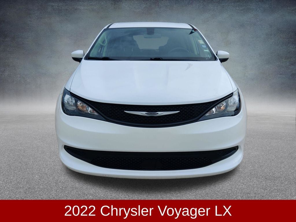 2022 Chrysler Voyager LX