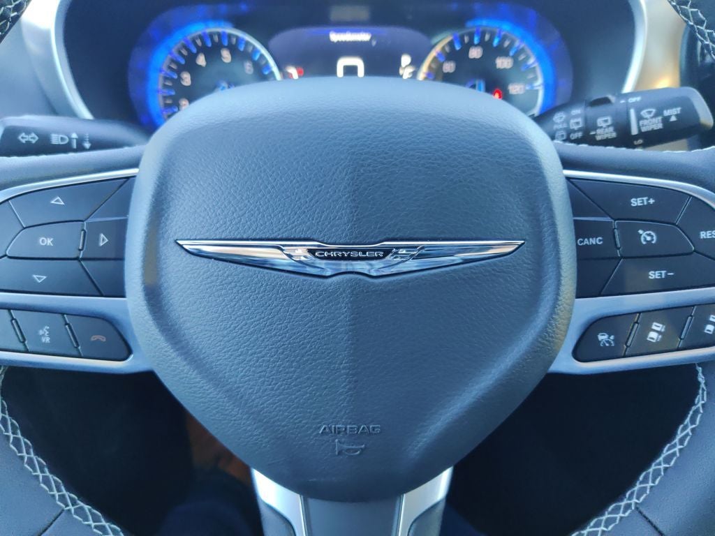 2026 Chrysler Voyager LX