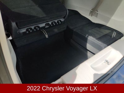 2022 Chrysler Voyager LX
