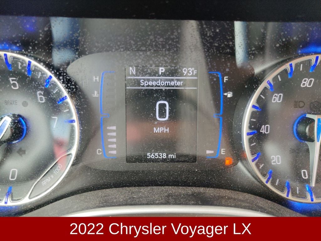 2022 Chrysler Voyager LX